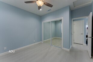 462B Madison in San Jose, CA - Building Photo