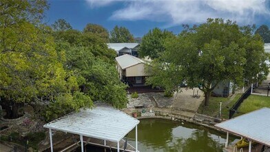 609 Brazos Harbor Cir in Granbury, TX - Building Photo - Building Photo