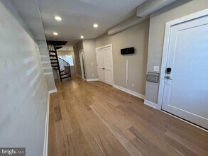 1325 N Marston St in Philadelphia, PA - Building Photo - Building Photo