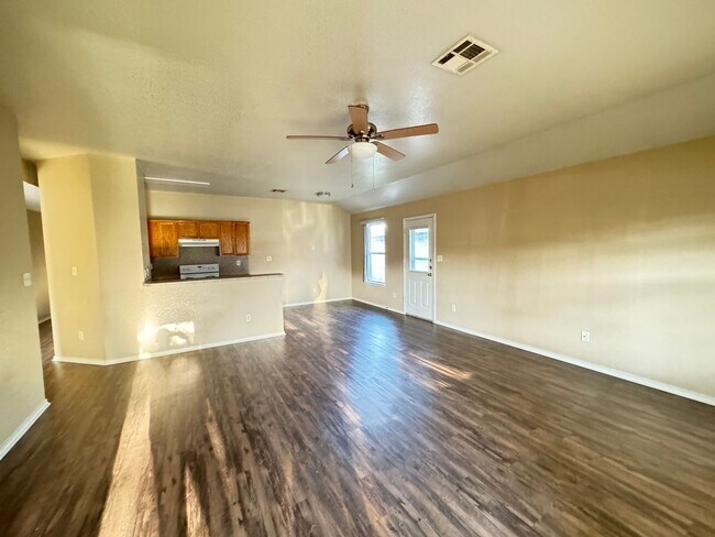 3406 Toledo Dr in Killeen, TX - Building Photo - Building Photo