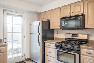 2407 Sarah St in Pittsburgh, PA - Building Photo - Building Photo