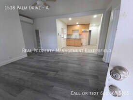 1518 Palm Dr in Bakersfield, CA - Building Photo