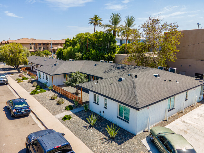 Missouri Apartments in Phoenix, AZ - Building Photo - Building Photo