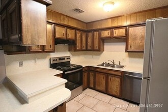 3426 70th Dr in Lubbock, TX - Building Photo - Building Photo