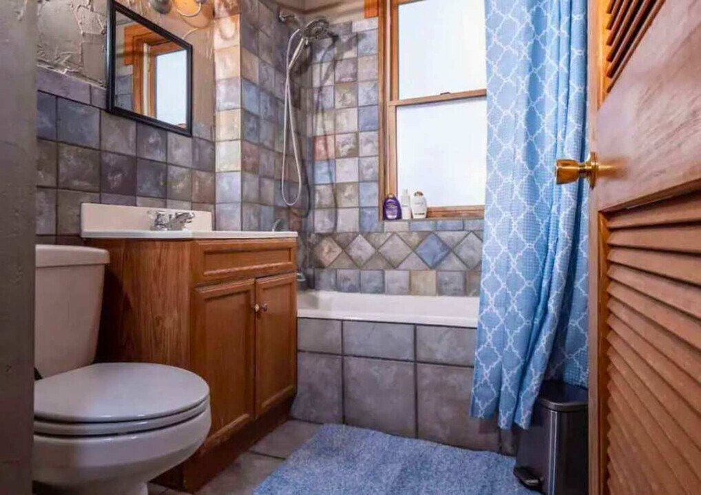 1235 Highland St-Unit -ID1265655P in Columbus, OH - Building Photo