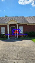 1832 Copperfield Ln in Center Point, AL - Building Photo
