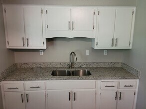 3271 Flower Valley Ave in Memphis, TN - Building Photo - Building Photo