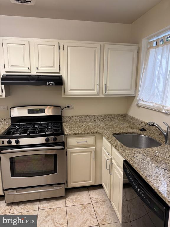 property at 10524 Weymouth St