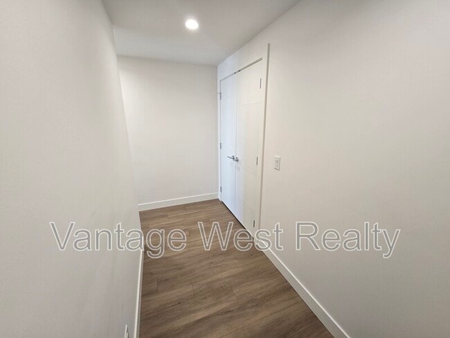 property at 3699 Capozzi Rd