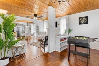 722 Valley Forge Rd in West Palm Beach, FL - Building Photo - Building Photo