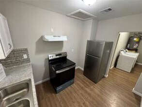 3231 Holman St in Houston, TX - Foto de edificio - Building Photo