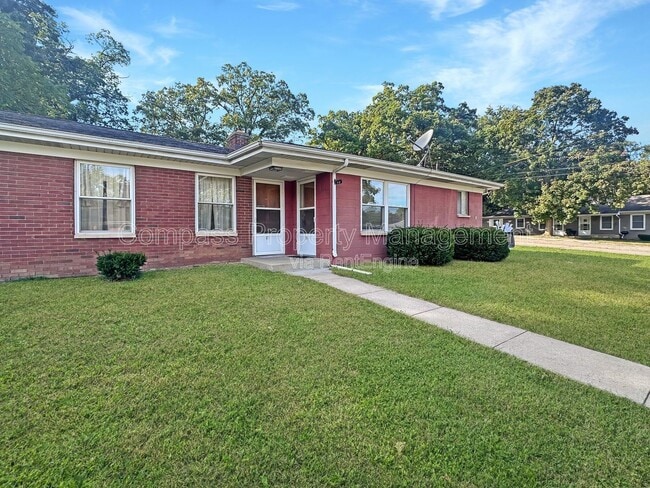 property at 29 Ridgewood St