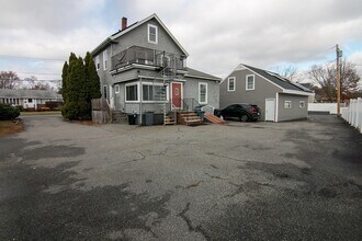 118 Vine St in Saugus, MA - Building Photo - Building Photo