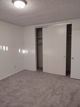 2239 E Lenita Ln in Santa Ana, CA - Building Photo - Building Photo