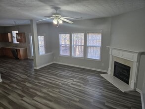 4160 Plantation Mill Dr in Buford, GA - Building Photo - Building Photo