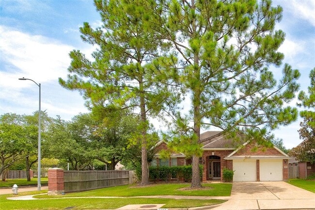 property at 3203 Amerson Dr