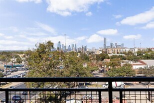 4315 S Congress Ave in Austin, TX - Building Photo