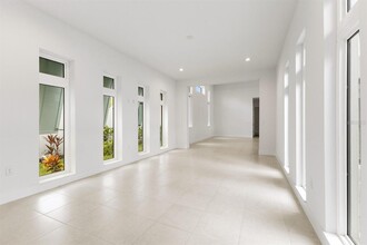 6316 Pigeon Plum Way in Bradenton, FL - Building Photo - Building Photo