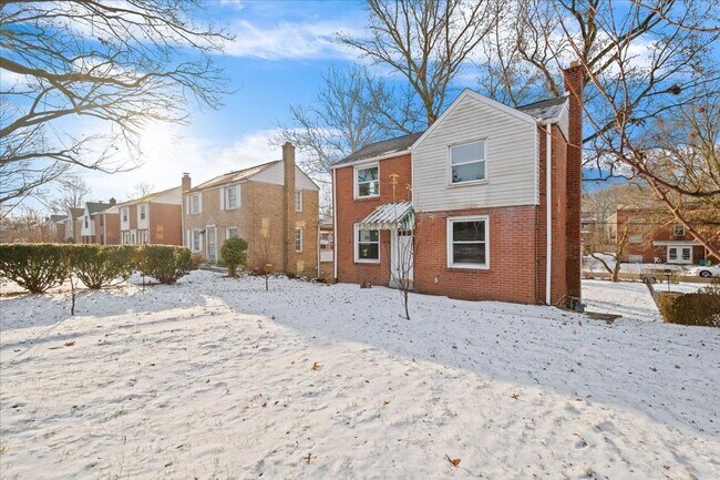 724 Ohio River Blvd in Sewickley, PA - Building Photo - Building Photo