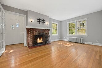20 Brewster St in Bridgeport, CT - Building Photo - Building Photo