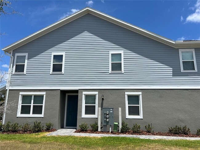 property at 1336 Stockwell Ave