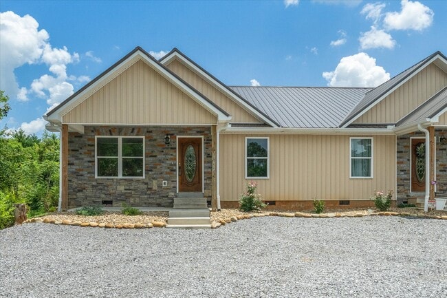1908 Laurel Ln, Unit 1908A Laurel Lane