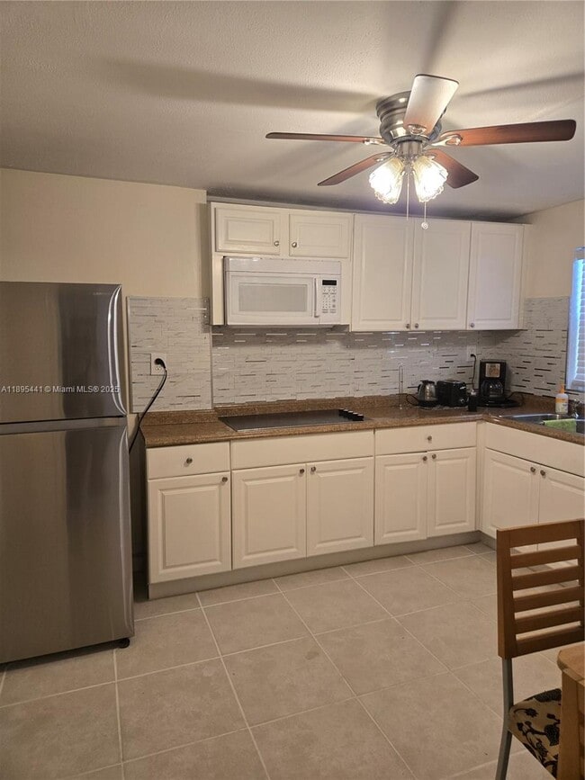 property at 5712 Hollywood Blvd