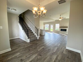 5429 Lakeside Cove in Walls, MS - Building Photo - Building Photo