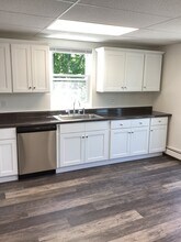 25 School St, Unit # 2 in Plainville, MA - Building Photo - Building Photo