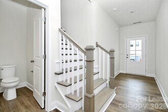 6029 Mariemont Cir in Charlotte, NC - Building Photo - Building Photo