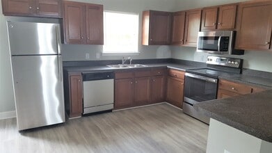 116 Bonielane Dr in Statesboro, GA - Building Photo - Building Photo