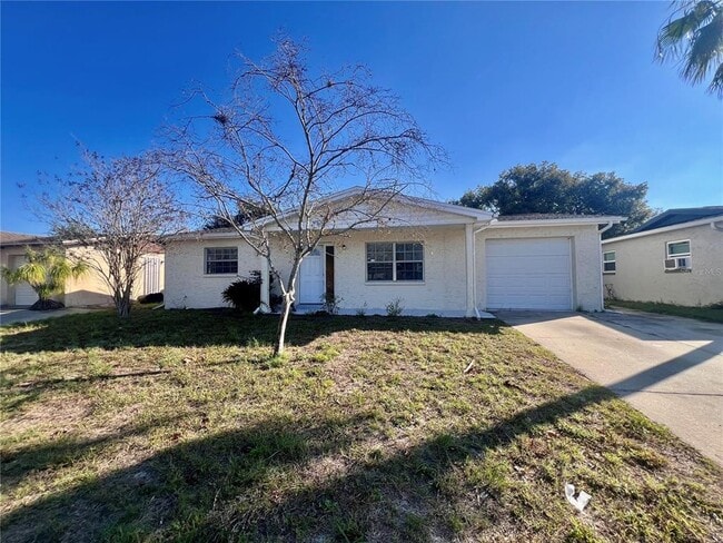 9504 Richwood Ln in Port Richey, FL - Building Photo - Building Photo