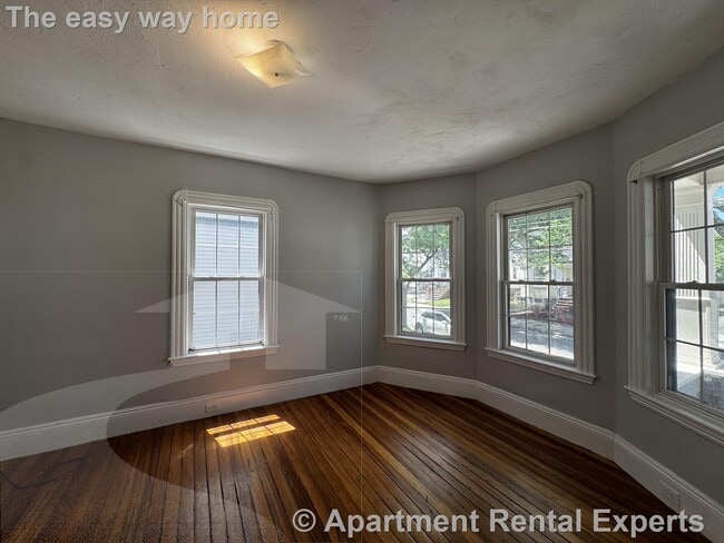 51 Glendale St, Unit #1
