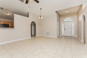 2938 Elbib Dr in St. Cloud, FL - Building Photo - Building Photo
