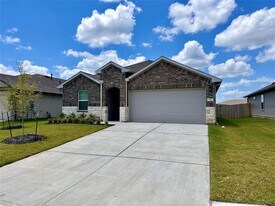211 Addison Pl in Lockhart, TX - Building Photo