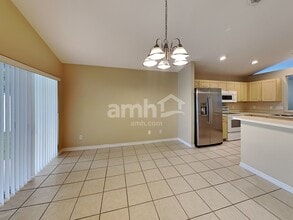 32125 Cypress Valley Dr in Wesley Chapel, FL - Building Photo - Building Photo