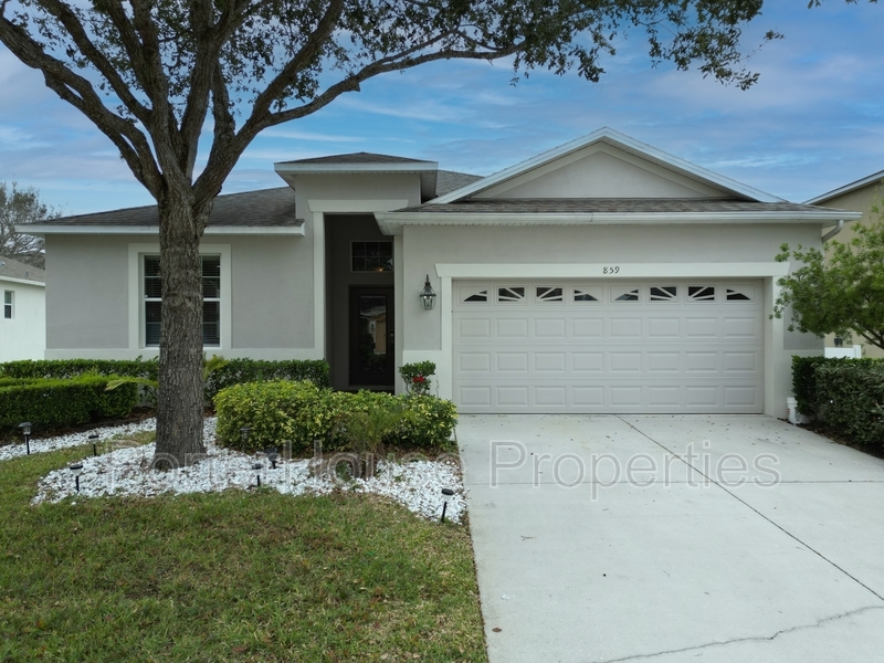 859 Suffolk Pl in Davenport, FL - Building Photo