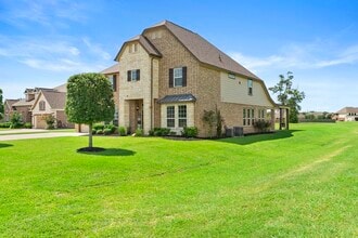 9502 Windsong Dr in Beach City, TX - Building Photo - Building Photo