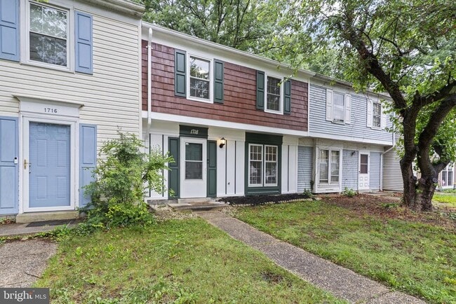 property at 1718 Brightwell Ct
