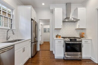 230 Magellan Ave in San Francisco, CA - Building Photo - Building Photo