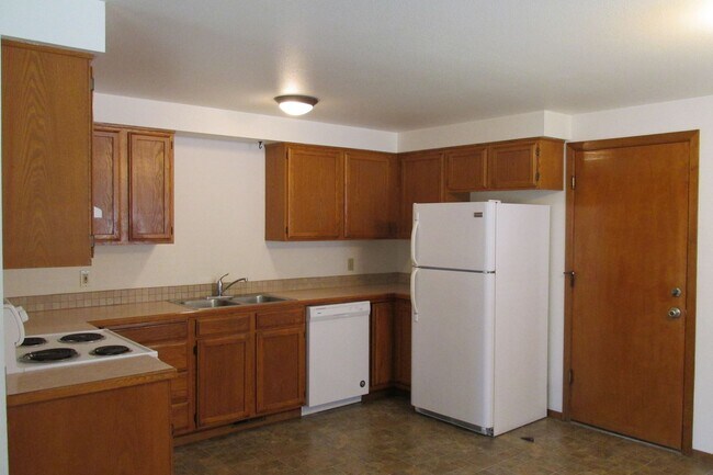 482-496 W Victoria Ave in Burlington, WA - Foto de edificio - Building Photo