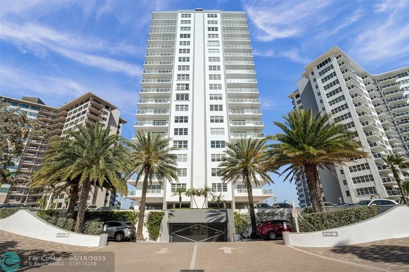 3750 Galt Ocean Dr in Fort Lauderdale, FL - Building Photo