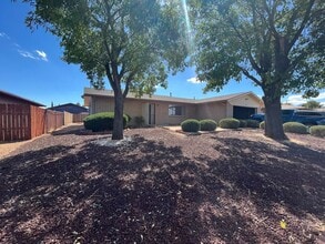 1270 E Tacoma St in Sierra Vista, AZ - Building Photo - Building Photo