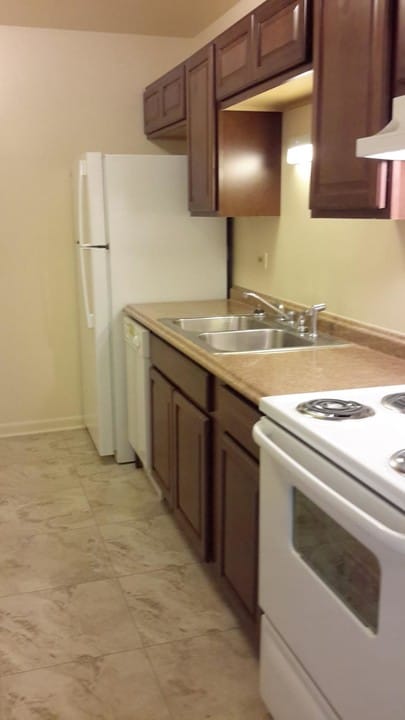 Nordica Apartments in Niles, IL - Foto de edificio