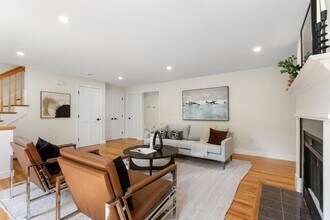 29 Cottage St in Newton, MA - Building Photo - Building Photo