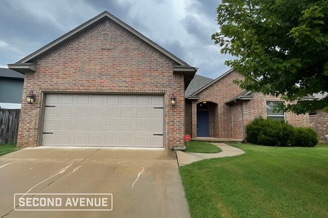 property at 1509 Kingsridge Dr