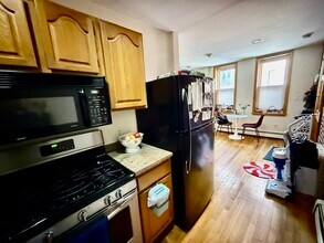 69 N Margin St, Unit 2 in Boston, MA - Building Photo - Building Photo