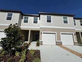 10149 Trumpet Honeysuckle Wy in San Antonio, FL - Building Photo