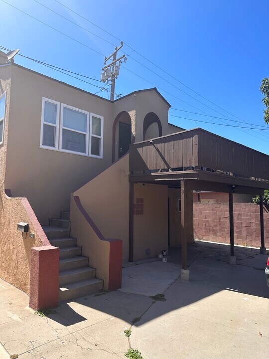 1823 Maine Ave in Long Beach, CA - Building Photo