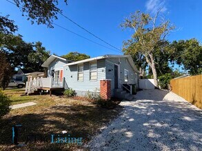 6920 N Central Ave in Tampa, FL - Building Photo - Building Photo
